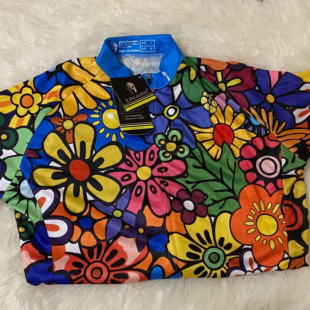 NWT Womens Cycling Top S